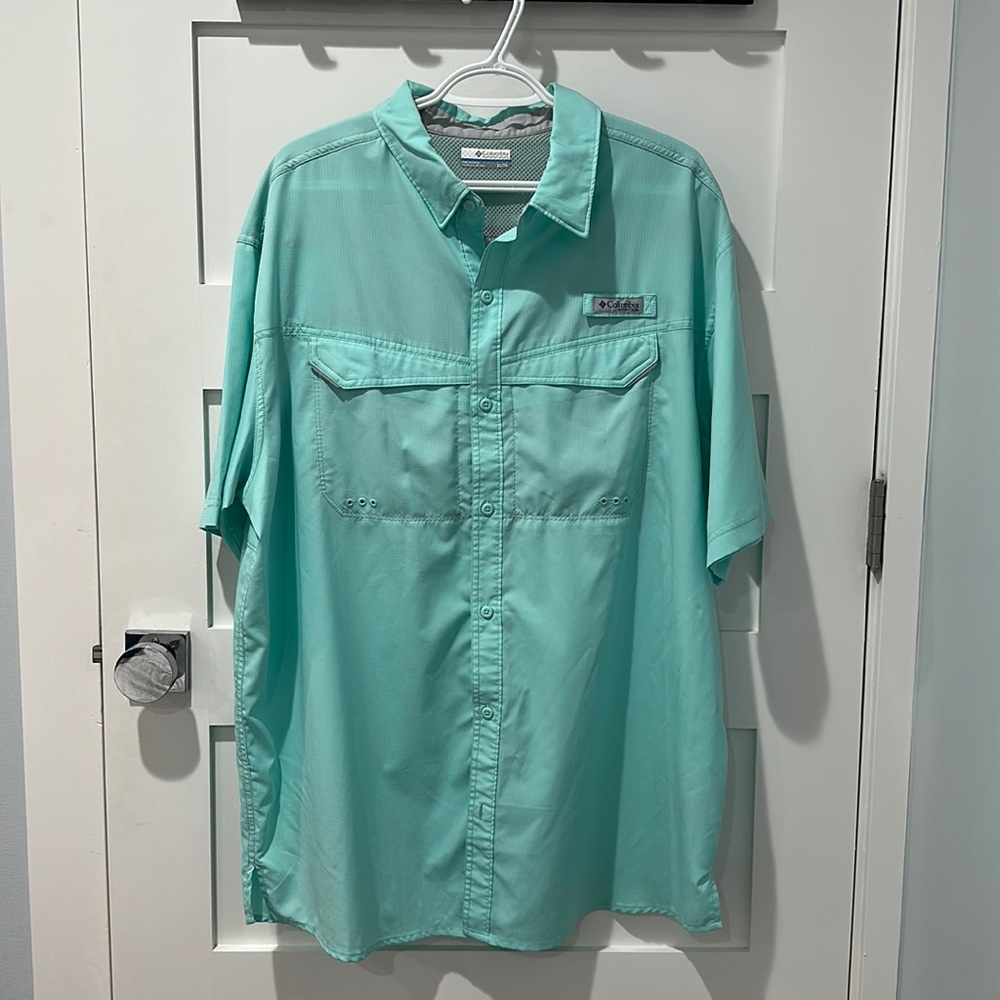 Columbia Men’s PFG Low Drag Offshore™ Short Sleeve Shirt.
